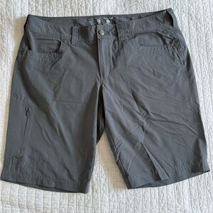 Mountain Hardwear Gray Women's Shorts